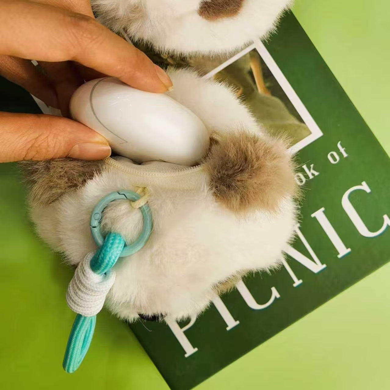 Qin Hanhan Panda Qizai Plush Toy Earphone Case