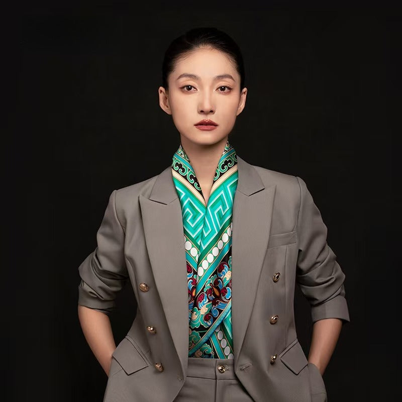 Three Rabbits and Interlocking Pattern Caisson