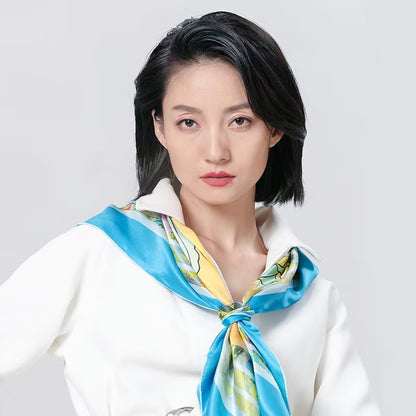 Flowers in full bloom and the moon in its full glory