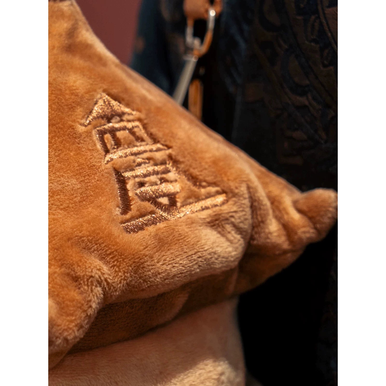 Tabao plush doll Xi'an Big Wild Goose Pagoda clock in tourist souvenirs attractions creative merchandise souvenir